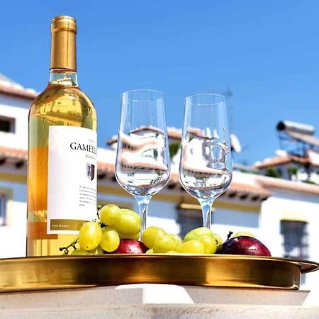 New Townhouse In The Heart Of Nerja With Jacuzzi Villa Dış mekan fotoğraf