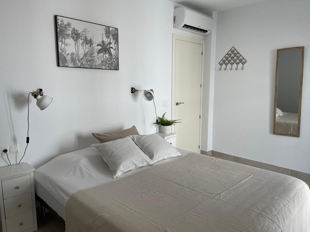New Townhouse In The Heart Of Nerja With Jacuzzi Villa Dış mekan fotoğraf